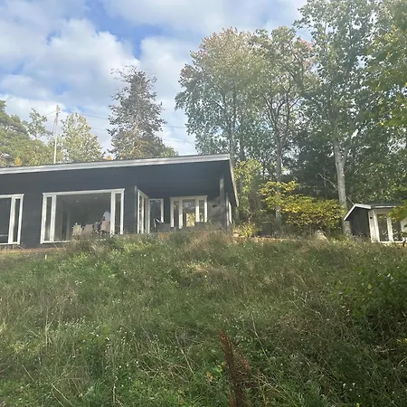 - Small House By The Oslofjord, 1 Drive From Oslo * Fredrikstad
